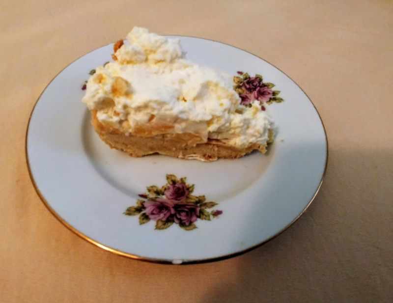 Wegańska tarta raffaello z ananasem Wegańska tarta raffaello z ananasem