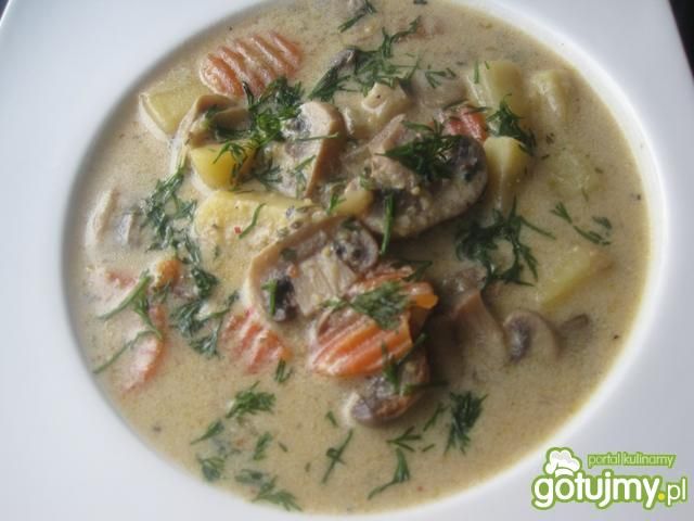 Wegańska zupa pieczarkowa  Wegańska zupa pieczarkowa