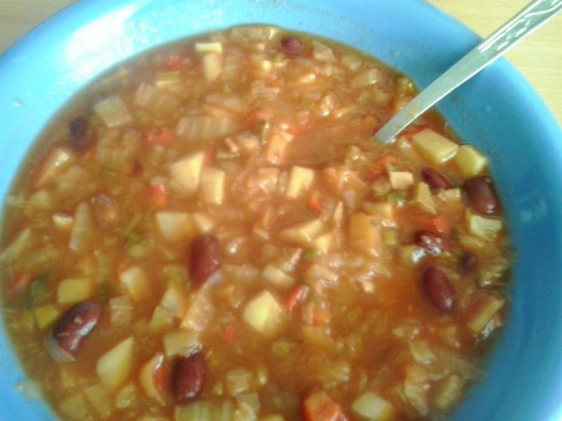 Wegański gulasz warzywny Wegański gulasz warzywny