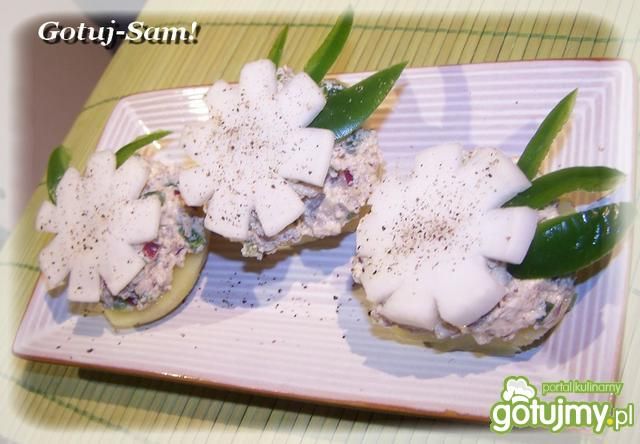 Wegański gzik poznański z pyrami. Wegański gzik poznański z pyrami.