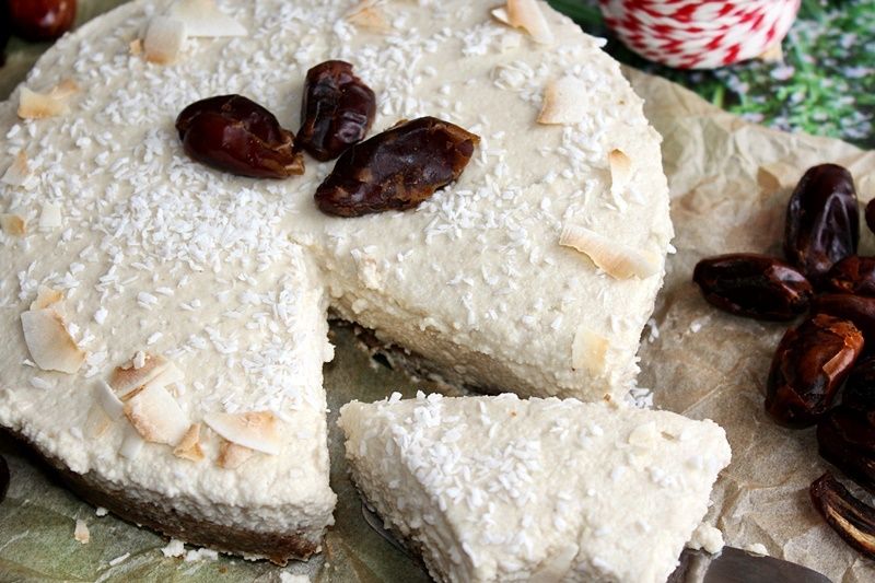 Wegański sernik z orzechów nerkowca