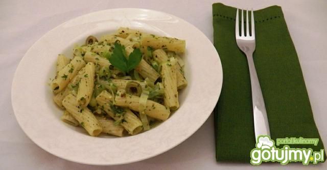 Wegańskie pesto pietruszkowo-bazyliowe Wegańskie pesto pietruszkowo-bazyliowe