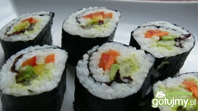 Wegańskie sushi na bogato Wegańskie sushi na bogato