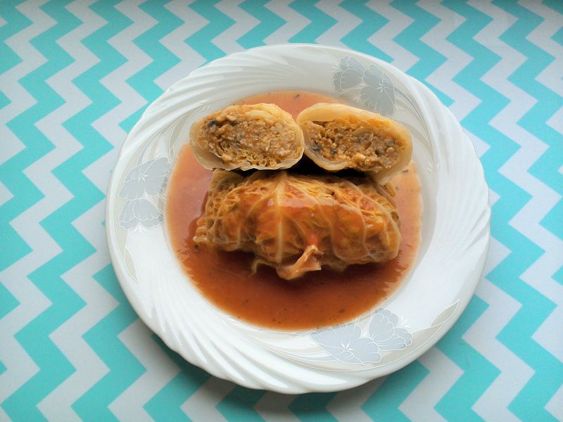 Wegetariańskie gołąbki z pieczarkami  Wegetariańskie gołąbki z pieczarkami