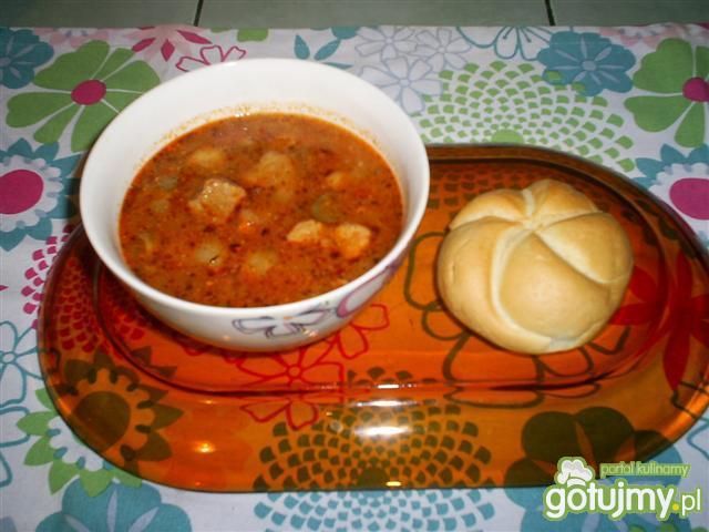 Węgierska zupa gulaszowa Węgierska zupa gulaszowa