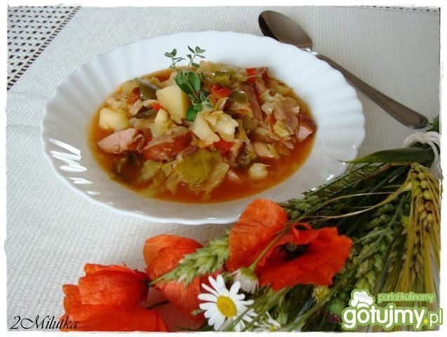 Węgierskie leczo z papryką