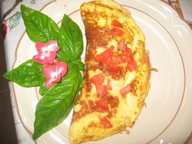 Western omlet z serem mozzarella