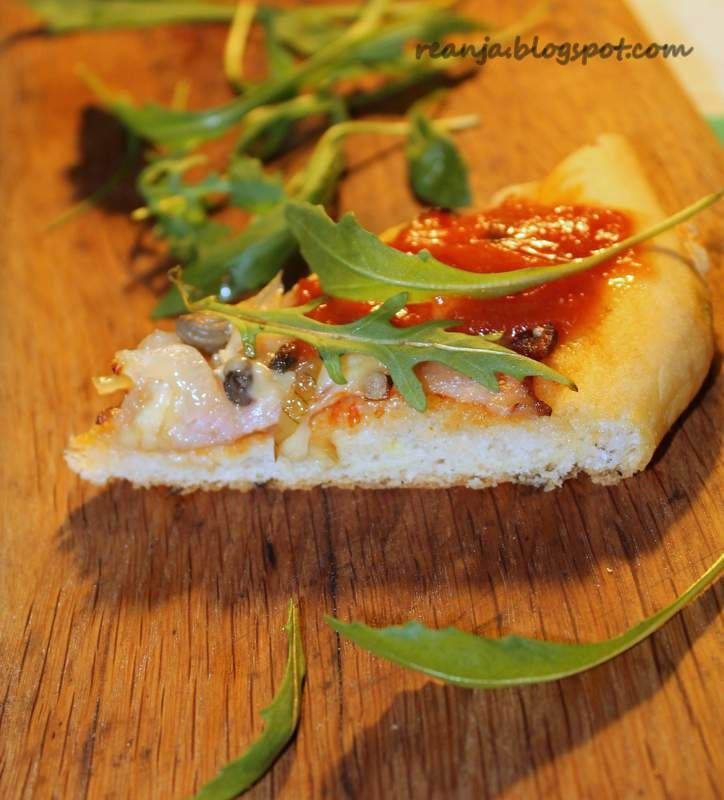 Wiejska pizza - zapiekanka Wiejska pizza - zapiekanka