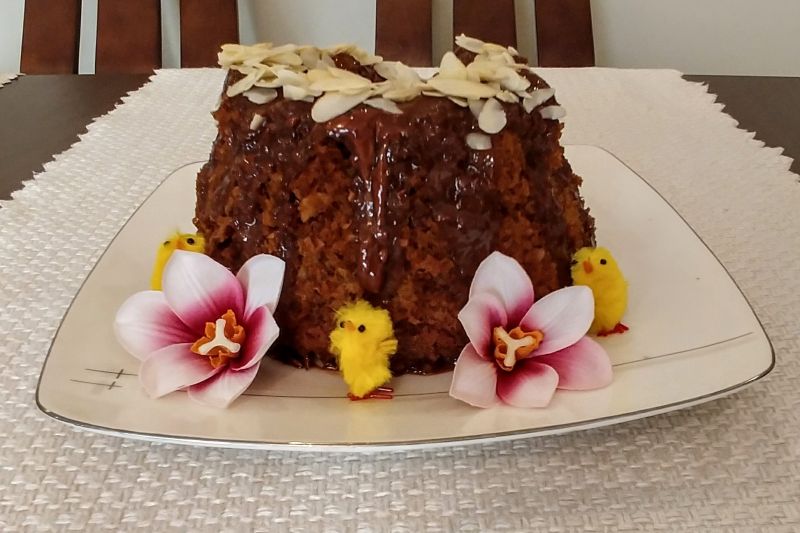 Wielkanocna babka marchewkowo-kokosowa Wielkanocna babka marchewkowo-kokosowa