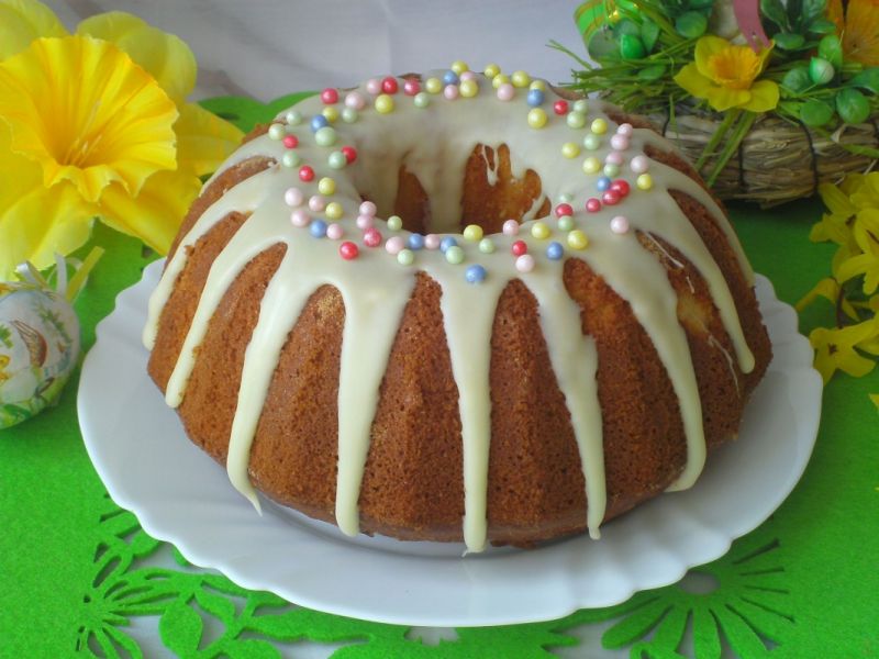 Wielkanocna babka rafaello Wielkanocna babka rafaello