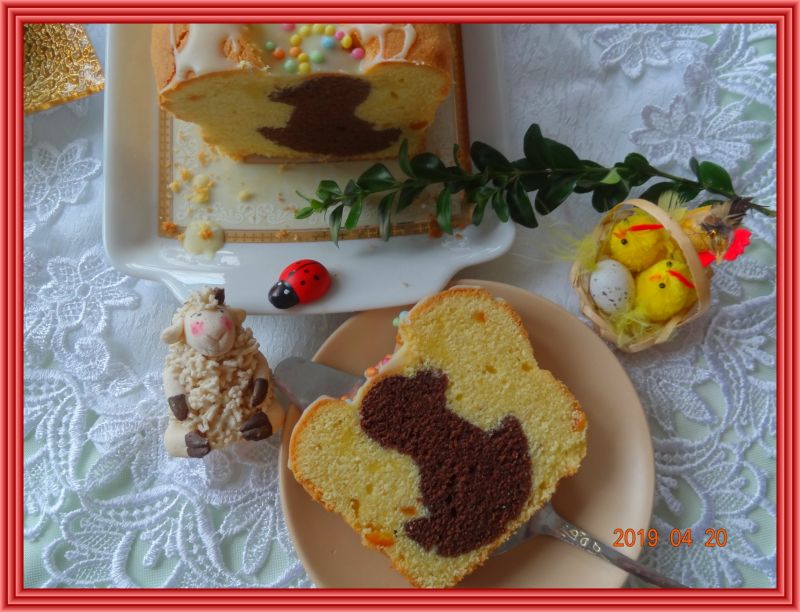 Wielkanocna babka z kaczuszką Wielkanocna babka z kaczuszką