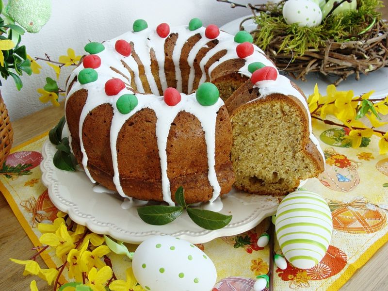 Wielkanocna laskowa baba