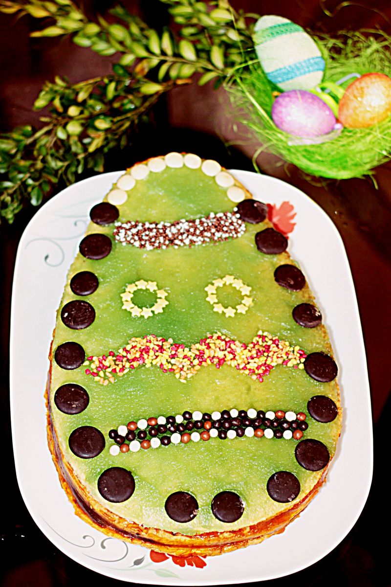 Wielkanocna Pisanka warstwowa Wielkanocna Pisanka warstwowa