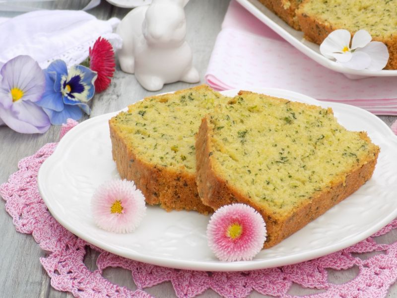 Wielkanocna szpinakowa babka