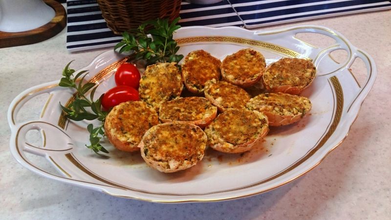 Wielkanocne jajka faszerowane