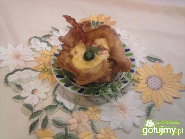 Wielkanocne koszyczki naleśnikowe Wielkanocne koszyczki naleśnikowe