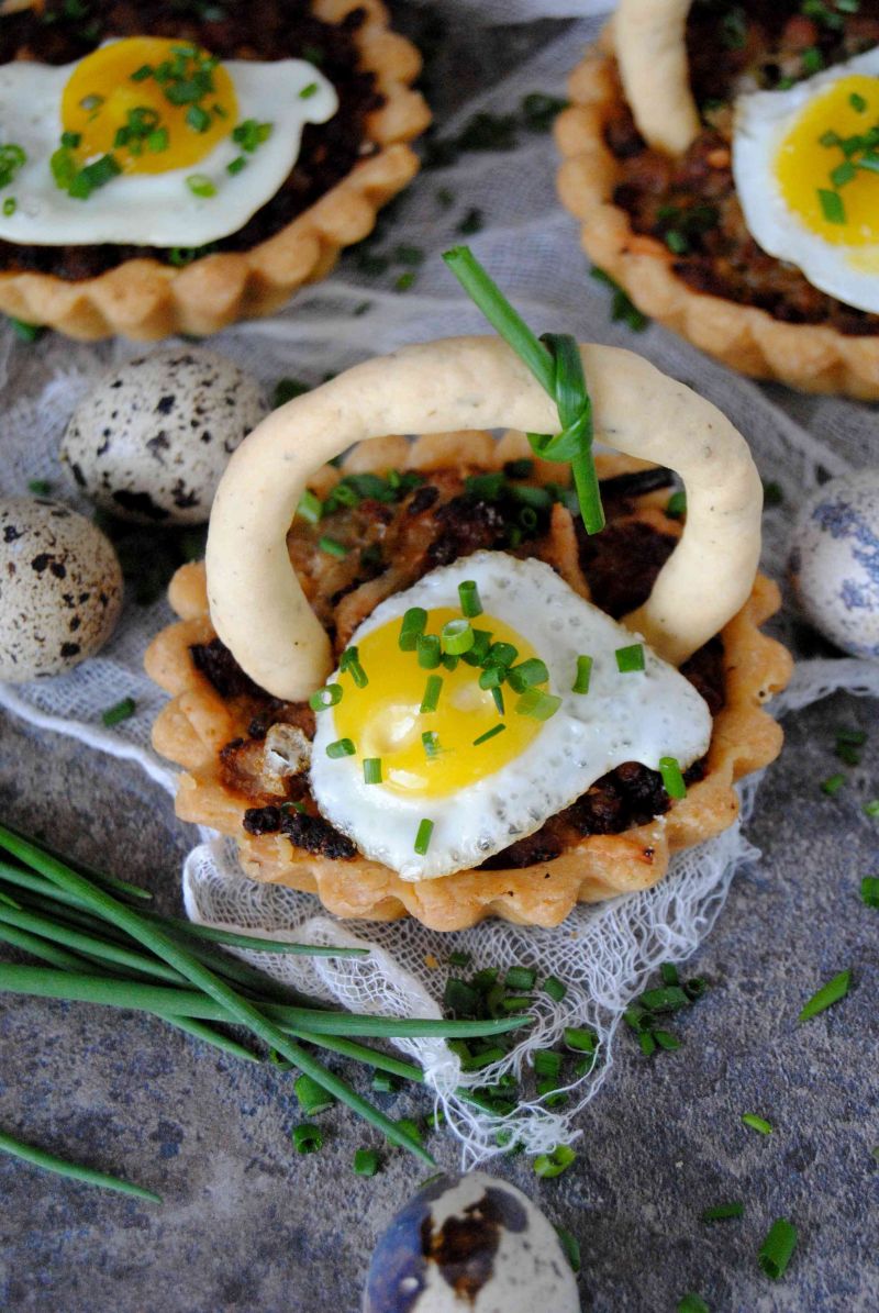 Wielkanocne tartaletki na ciepło 