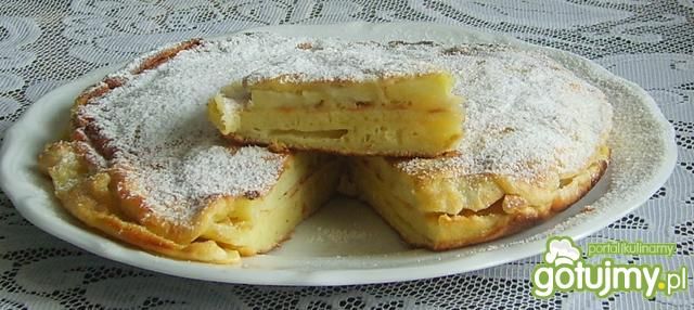 Wielki naleśnik z jabłkami Wielki naleśnik z jabłkami