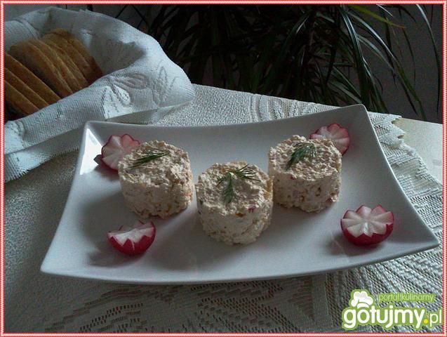 Wielosmakowy twarożek śniadaniowy