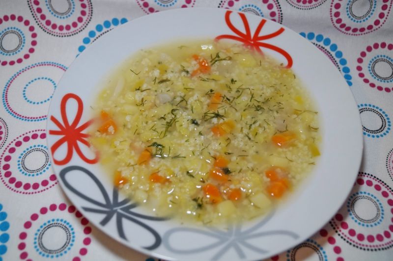 Wielowarzywny krupnik jaglany