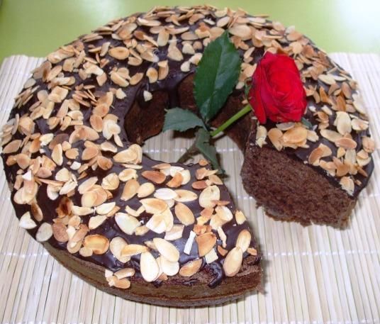 Wieniec czekoladowo-kawowy Wieniec czekoladowo-kawowy