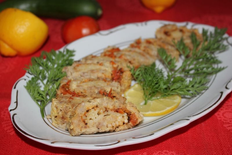 Wieprzowe roladki z makaronem 