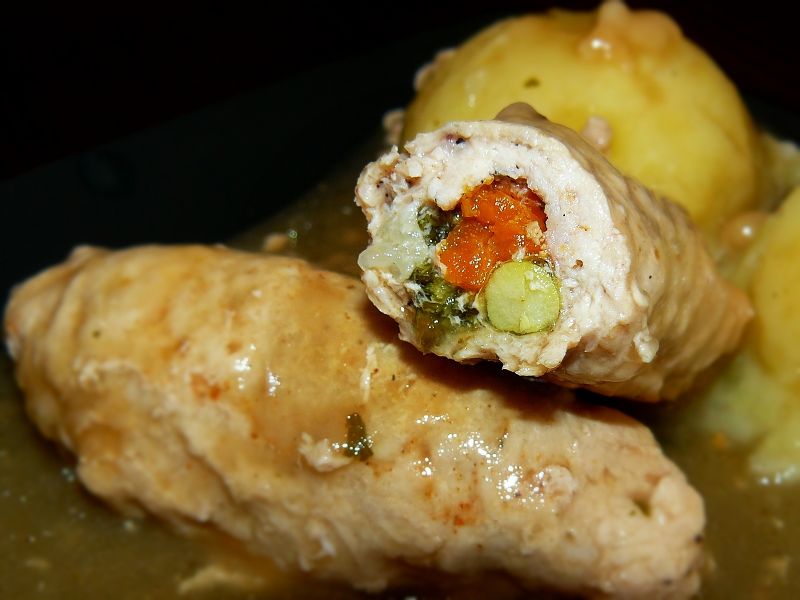 Wieprzowe roladki z warzywami