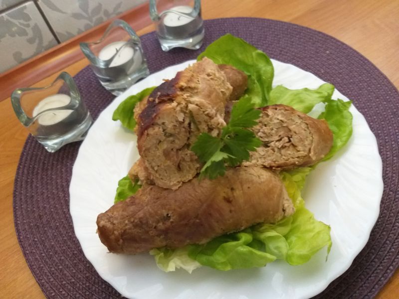 Wieprzowe rolady z farszem gołąbkowym