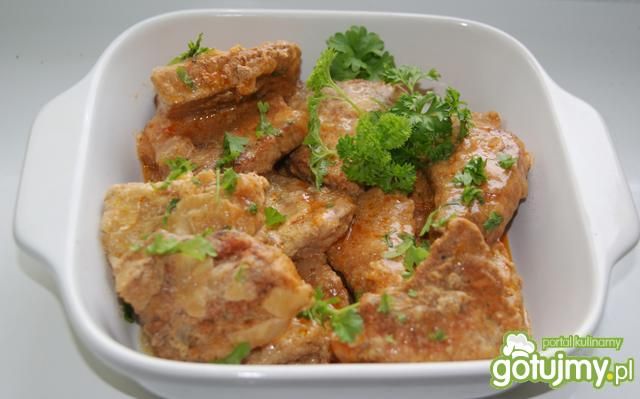 Wieprzowe zraziki w sosie  Wieprzowe zraziki w sosie