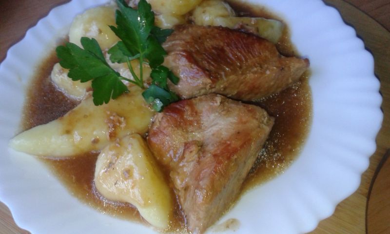 Wieprzowina smażona na patelni Wieprzowina smażona na patelni