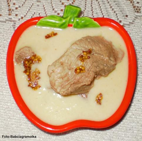 Wieprzowina w sosie musztardowym Wieprzowina w sosie musztardowym