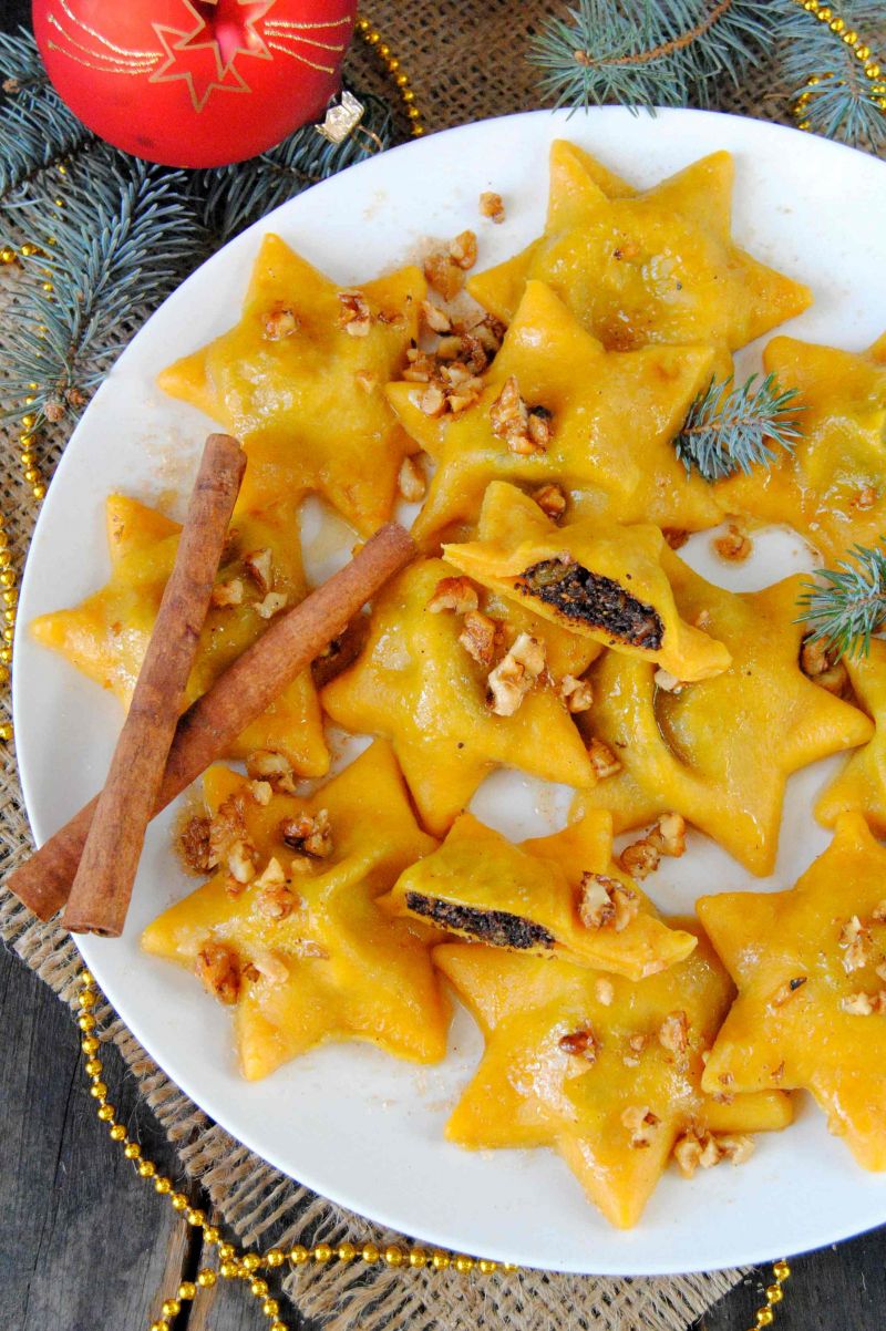 Wigilijne pierogi z makiem- gwiazdeczki