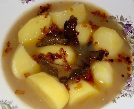 Wigilijny barszcz z grzybami  Wigilijny barszcz z grzybami