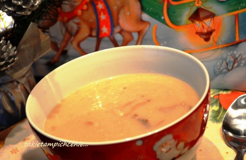 Wigilijny żur z grzybami