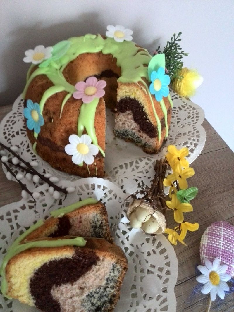 Wiosenna babka tulipan