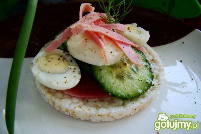 Wiosenna przystawka z jajkiem  Wiosenna przystawka z jajkiem