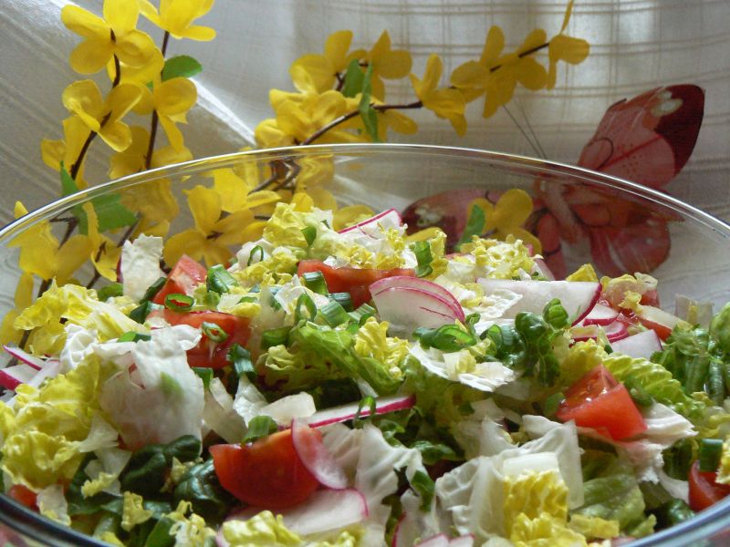 Wiosenna sałatka