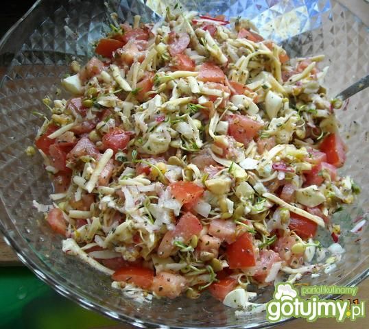 Wiosenna sałatka z kiełkami