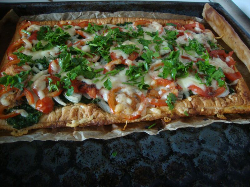 Wiosenna tarta z warzywami