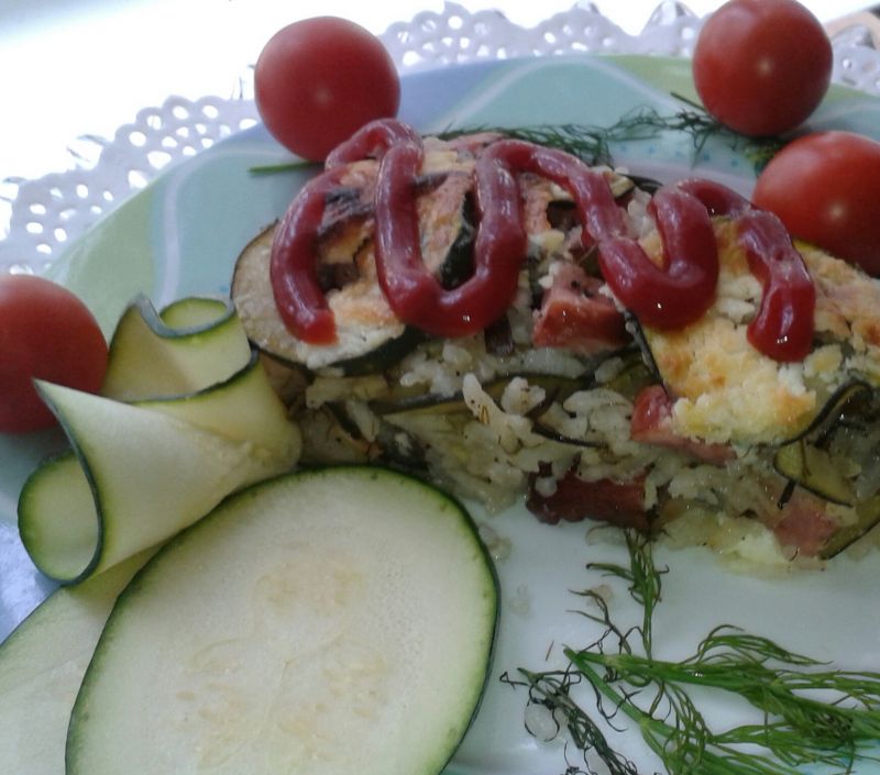 Wiosenna zapiekanka cukiniowo -  ryżowa