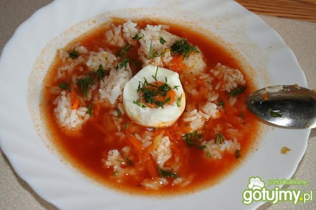 Wiosenna zupa pomidorowa 