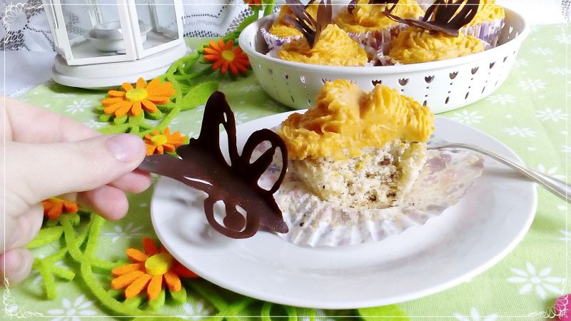 Wiosenne muffinki z kremem z dyni piżmowej