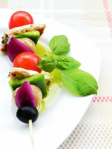 Wiosenne szaszłyczki z kurczakiem