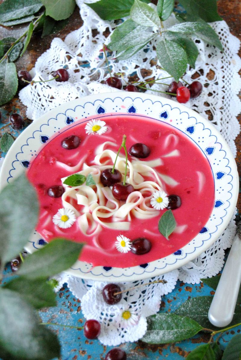 Wiśniowa zupa Wiśniowa zupa