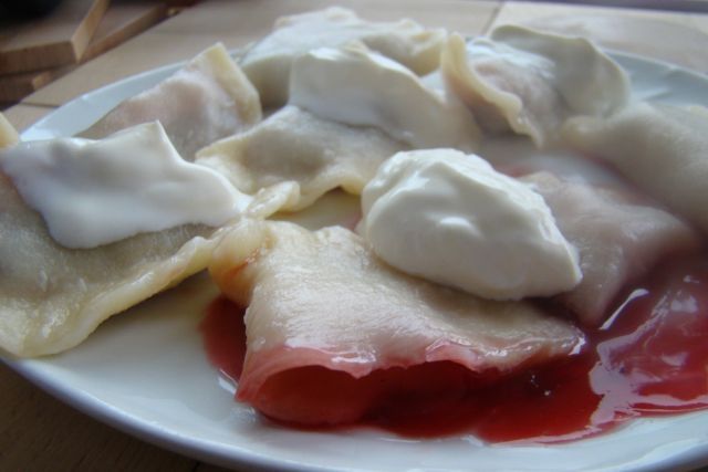 Wiśniowe pierożki  Wiśniowe pierożki