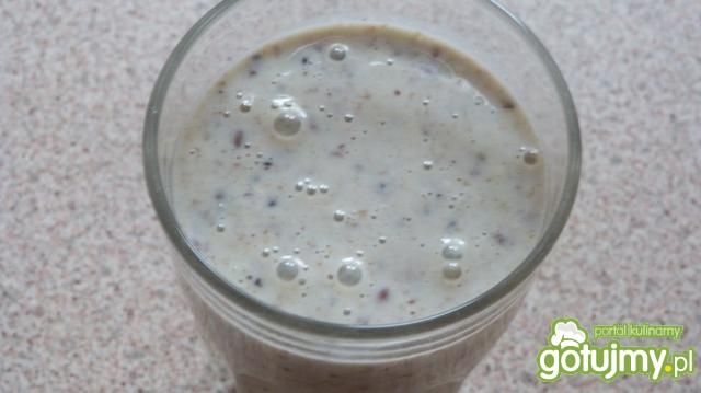 Witaminowy koktajl z kiwi Witaminowy koktajl z kiwi