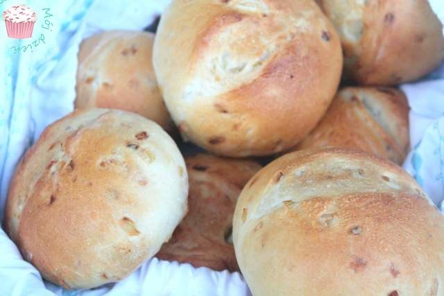 Wodne bułeczki cebulowe