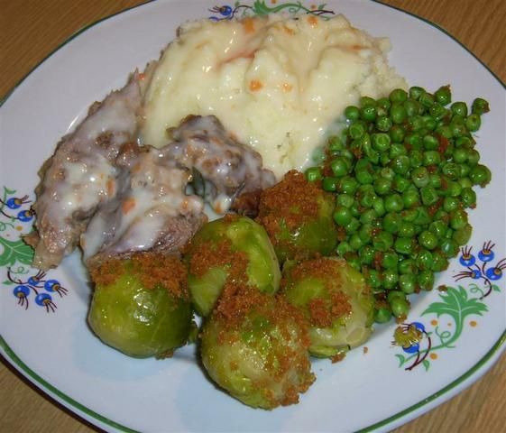 Wołowa pręga duszona Wołowa pręga duszona