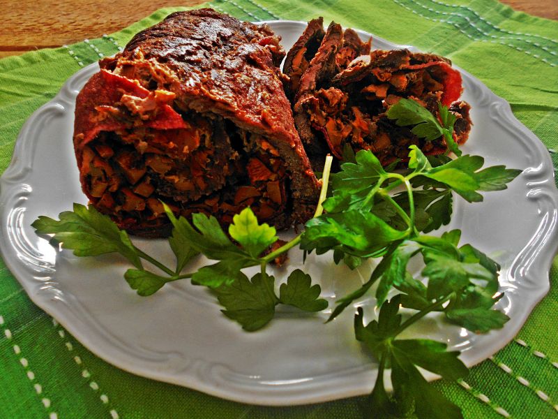 Wołowa rolada z kurkami Wołowa rolada z kurkami