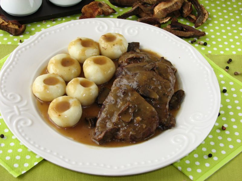 Wołowina w sosie grzybowym